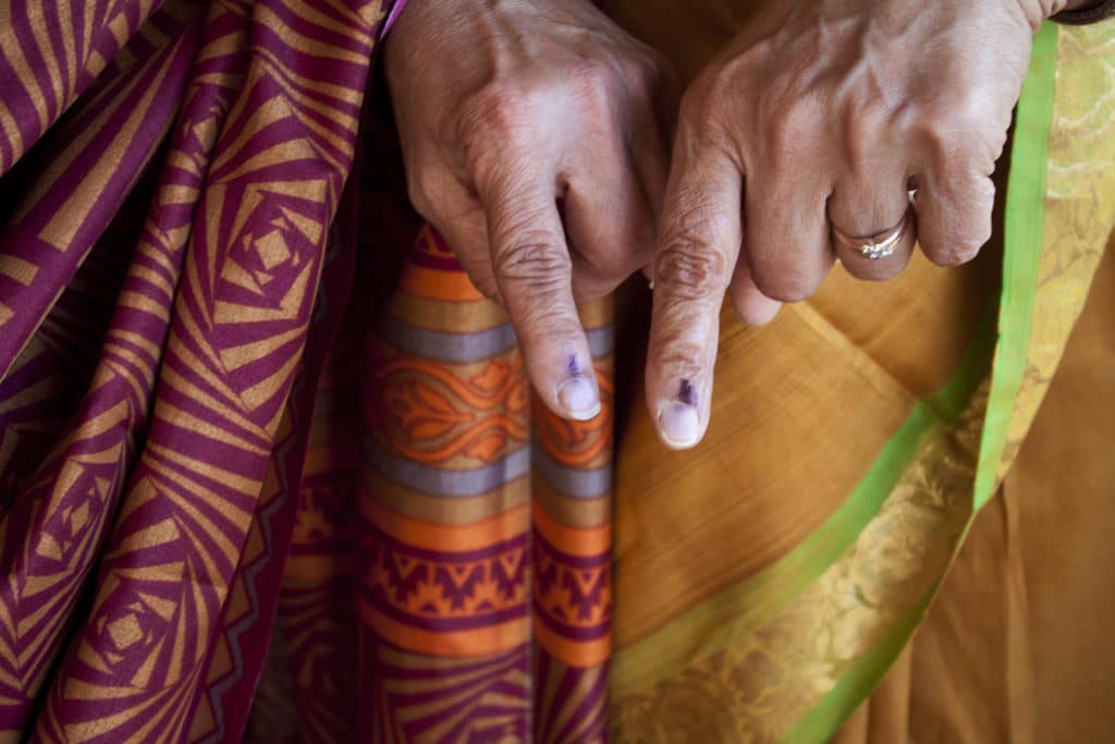 India, valg, stemme, demokrati, kvinner, hender, stemmerett
