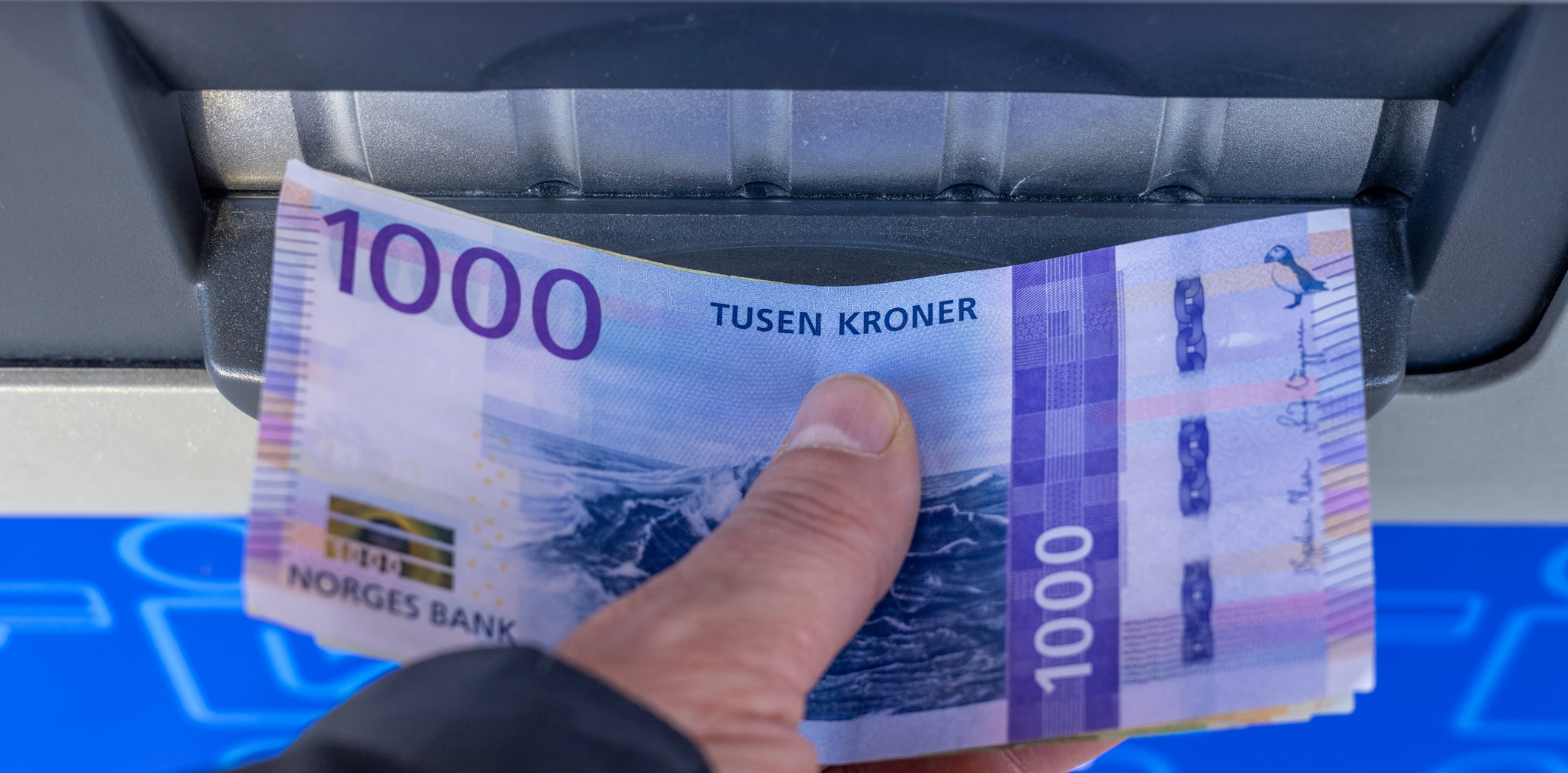 Norske penger, sedler, utbytte, skatt, penger, minibank, uttak, kroner, formuesskatt, utbytteskatt